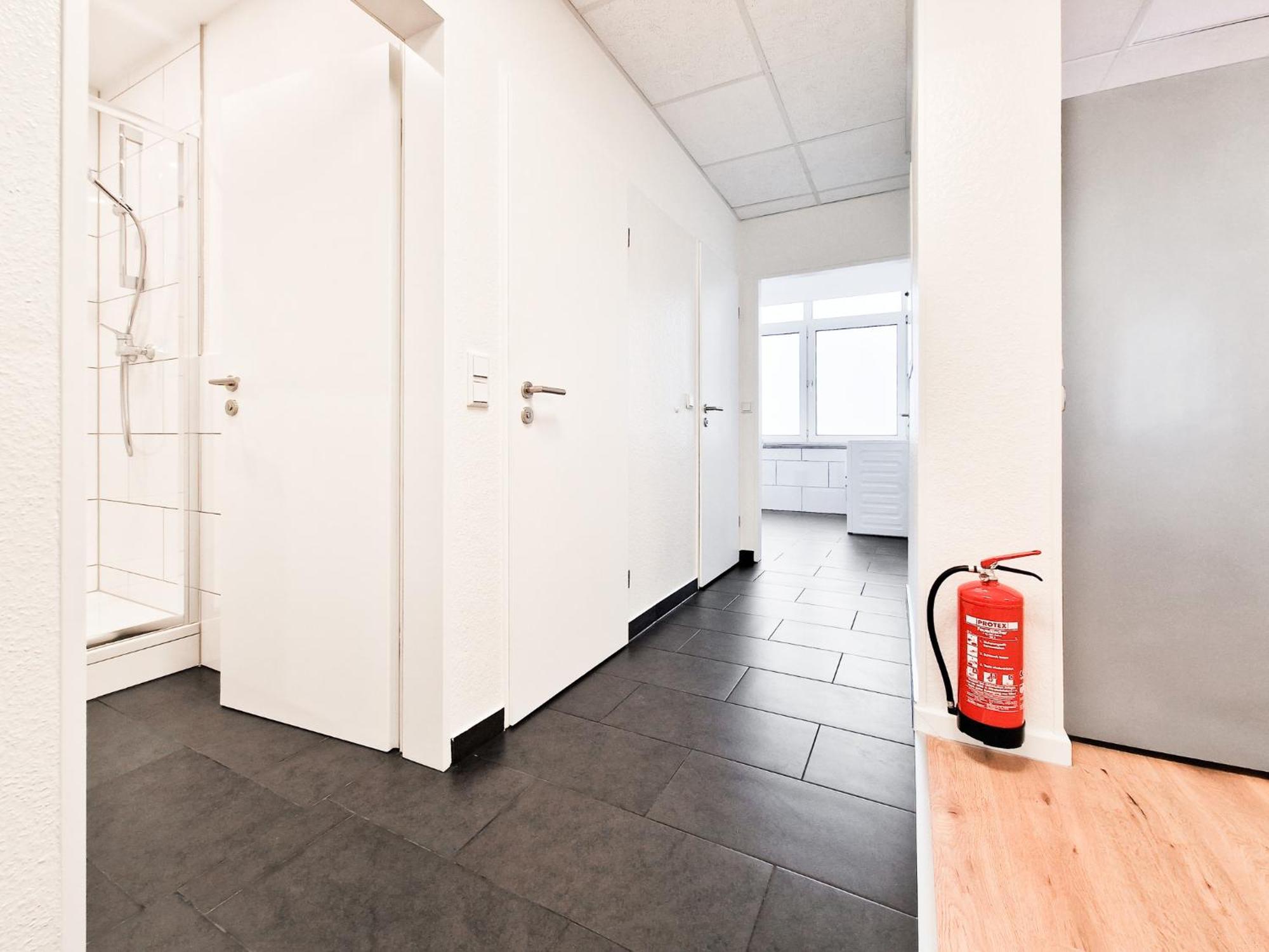 Raj Living - City Center Apartments With 5 Rooms - 10 Min Messe Dus 杜塞尔多夫 外观 照片