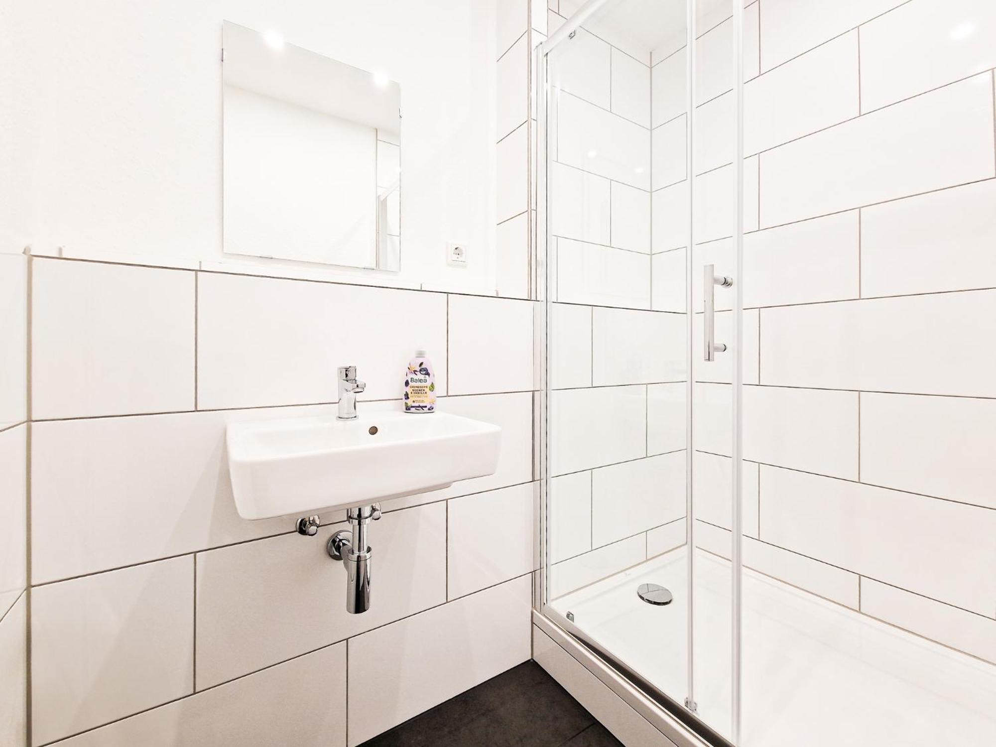 Raj Living - City Center Apartments With 5 Rooms - 10 Min Messe Dus 杜塞尔多夫 外观 照片