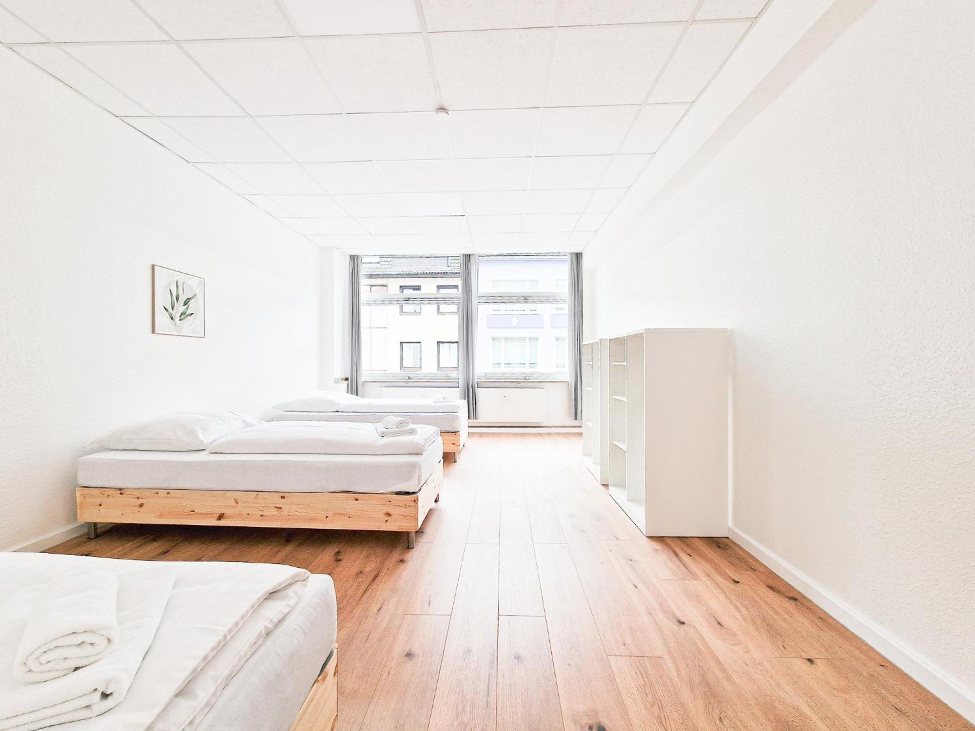 Raj Living - City Center Apartments With 5 Rooms - 10 Min Messe Dus 杜塞尔多夫 外观 照片