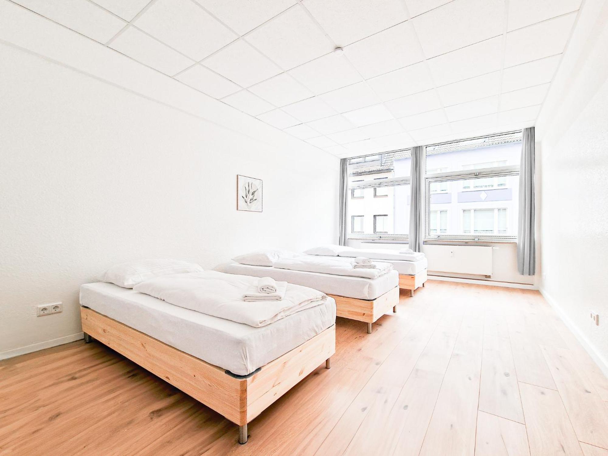 Raj Living - City Center Apartments With 5 Rooms - 10 Min Messe Dus 杜塞尔多夫 外观 照片