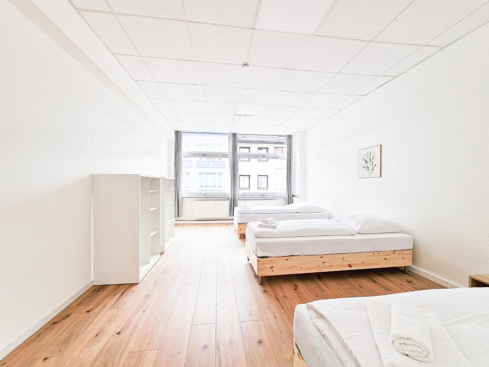 Raj Living - City Center Apartments With 5 Rooms - 10 Min Messe Dus 杜塞尔多夫 外观 照片