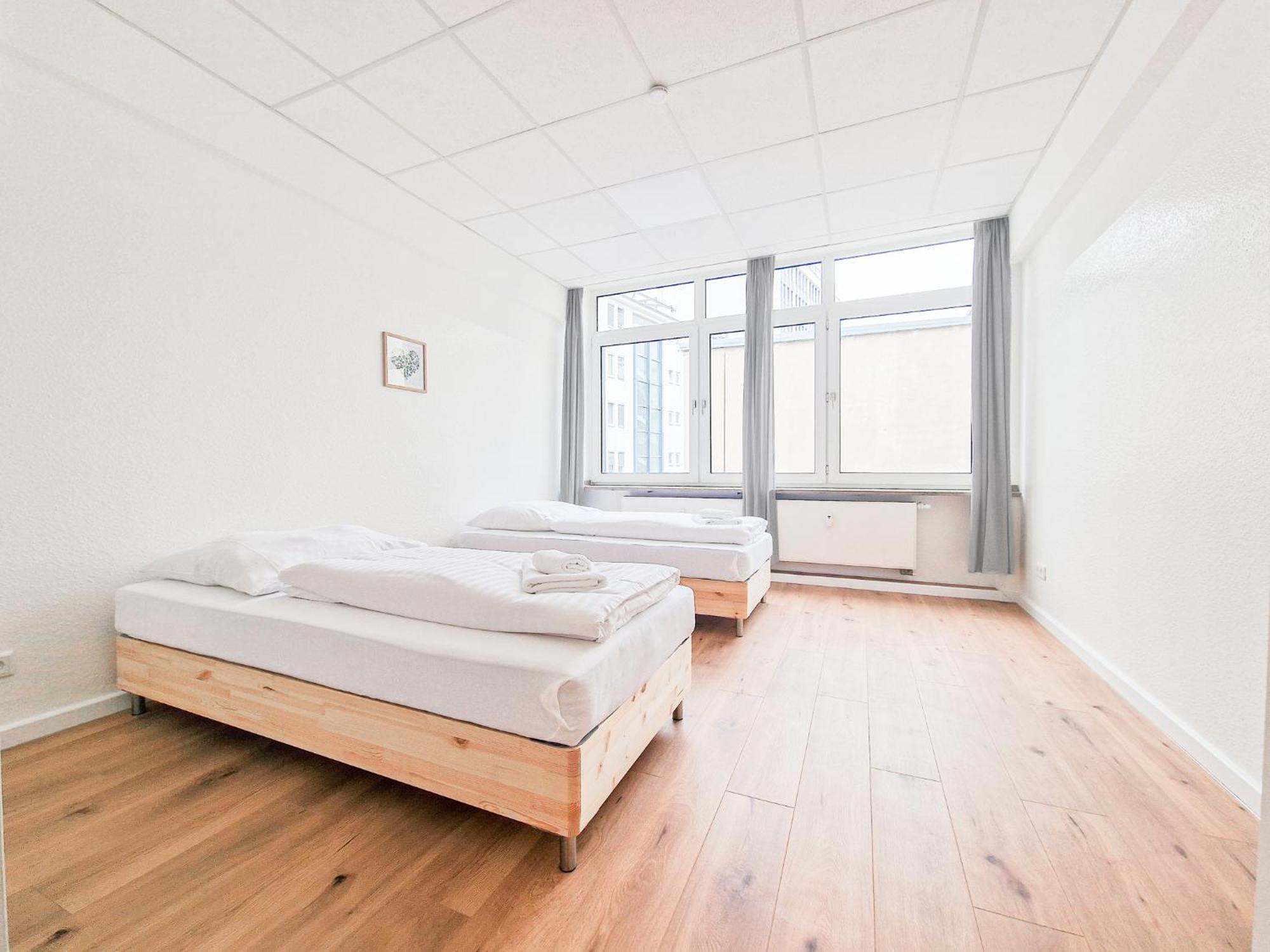 Raj Living - City Center Apartments With 5 Rooms - 10 Min Messe Dus 杜塞尔多夫 外观 照片