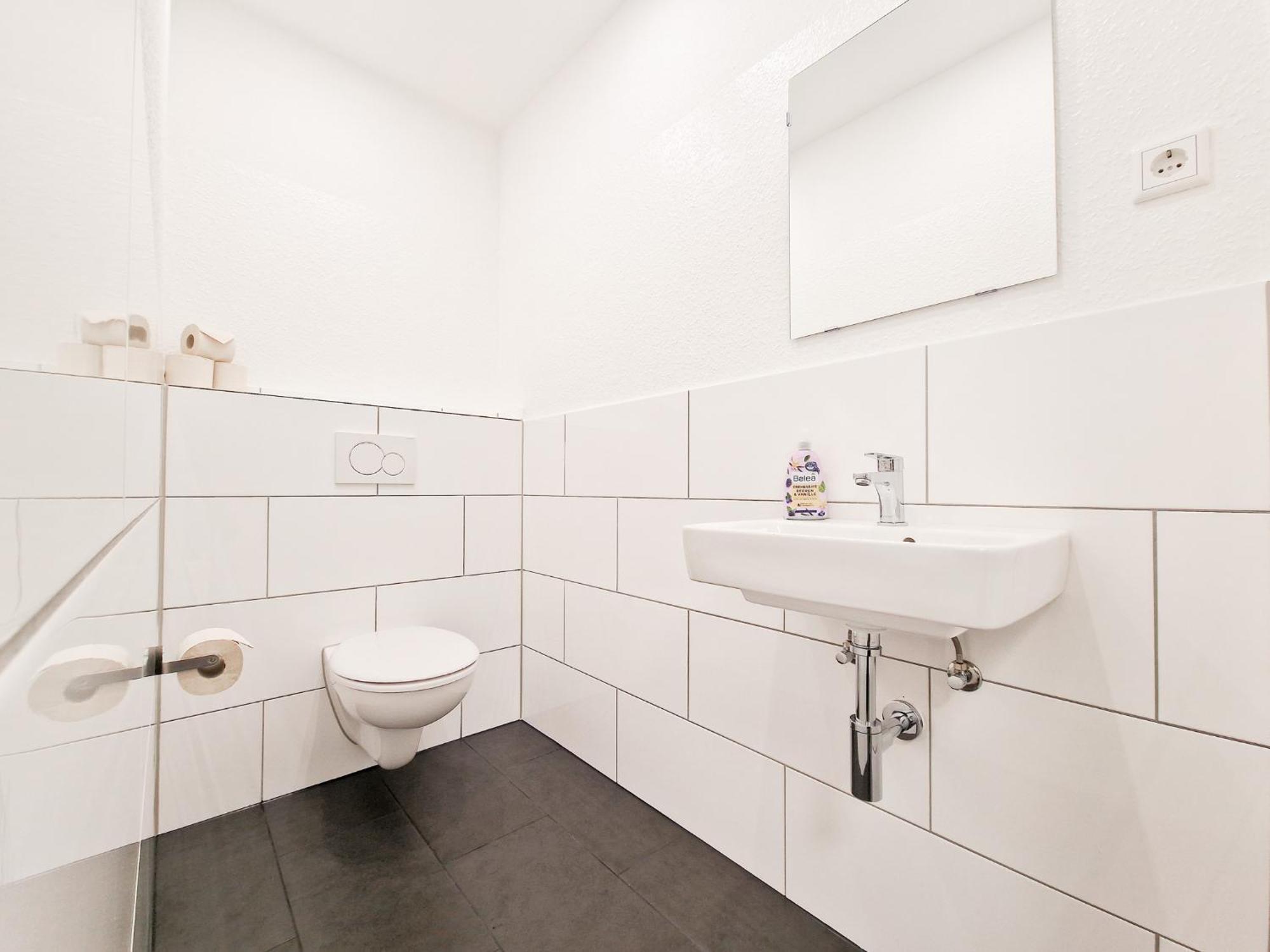 Raj Living - City Center Apartments With 5 Rooms - 10 Min Messe Dus 杜塞尔多夫 外观 照片